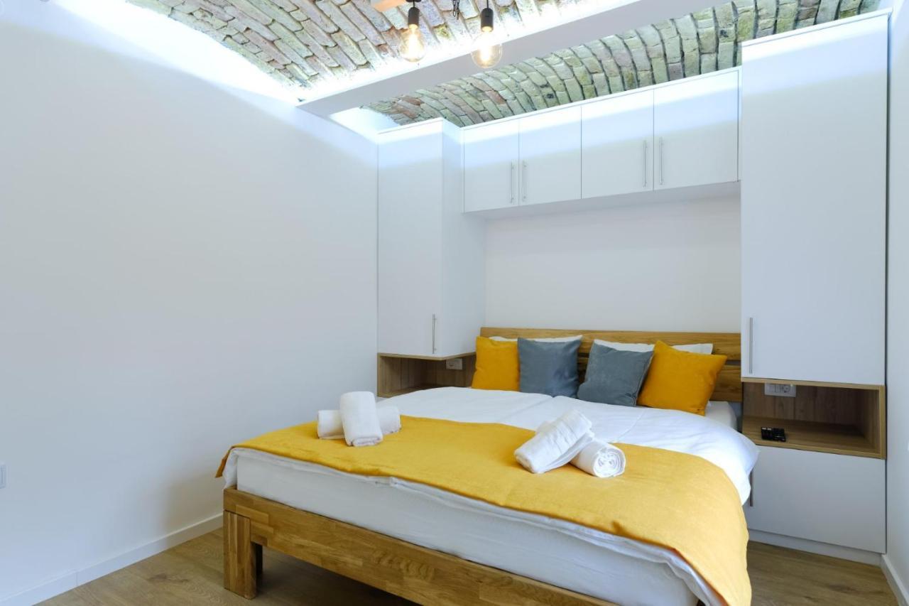 All Seasons Apartments Sarajevo With Free Parking Exterior photo